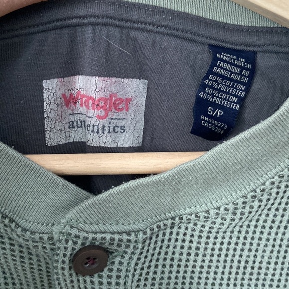 Wrangler pullover - Picture 3 of 4